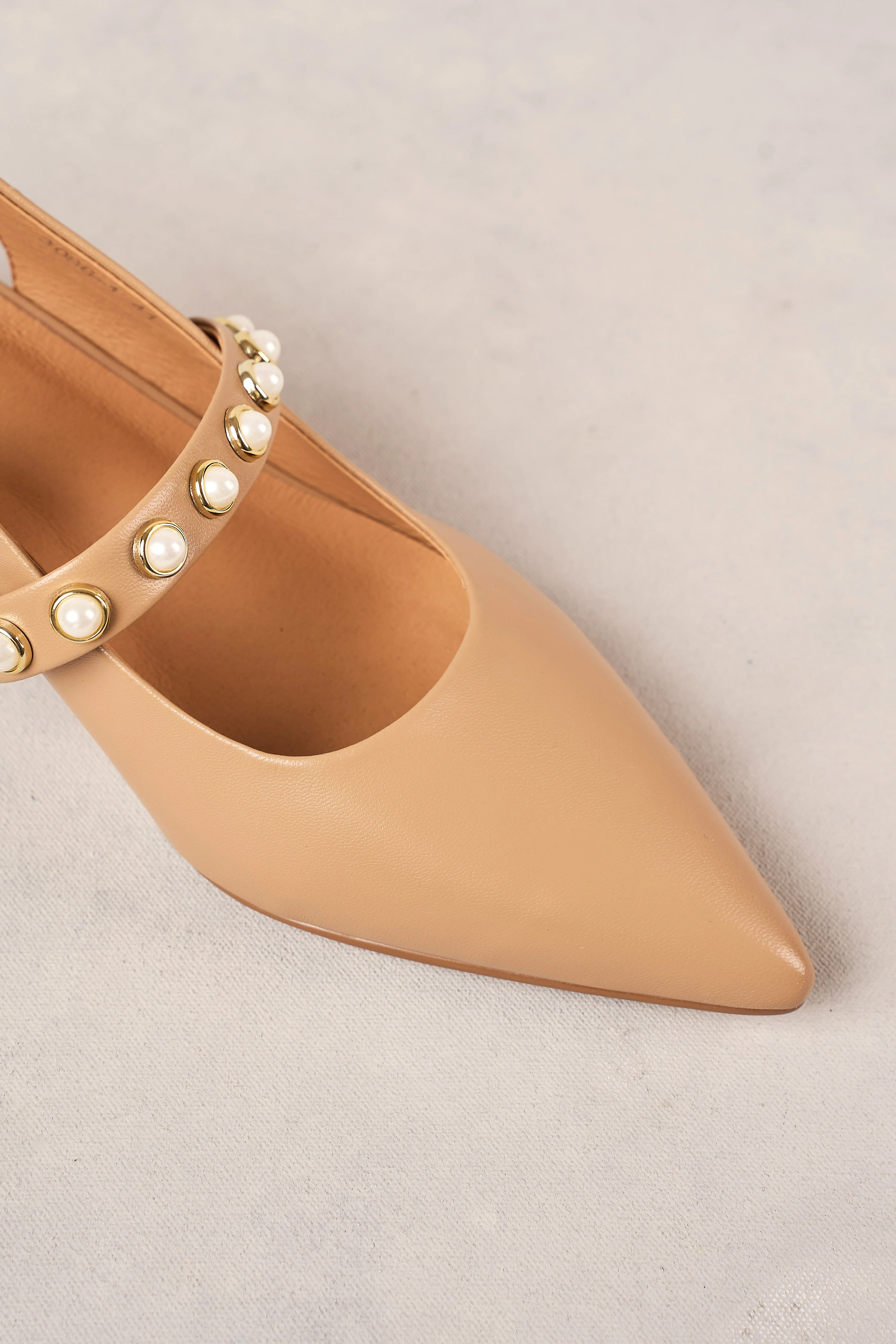 Audrey Kitten Heel - Tan - Image 4
