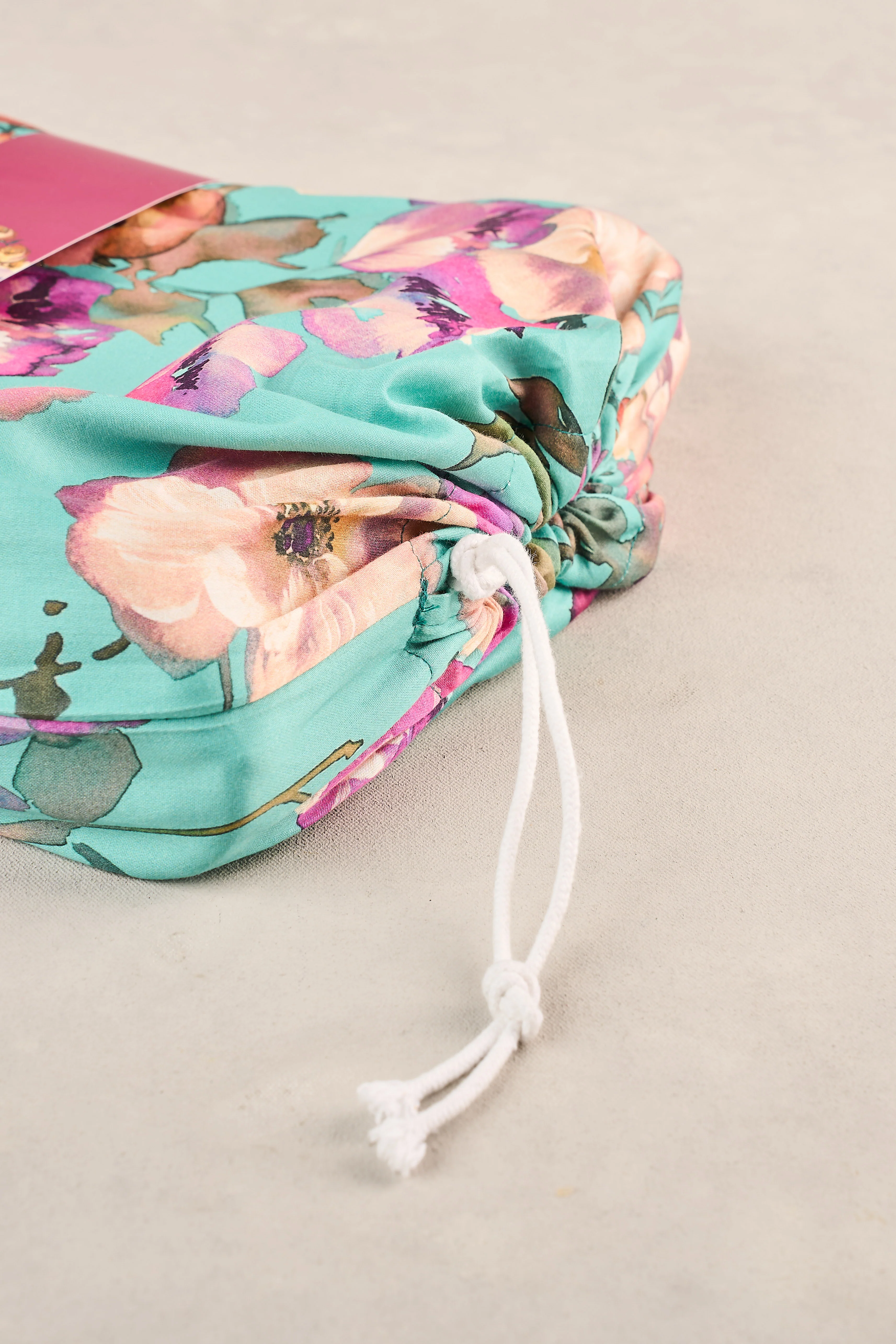 Azure Floral Quilt Cover Set - Image 5
