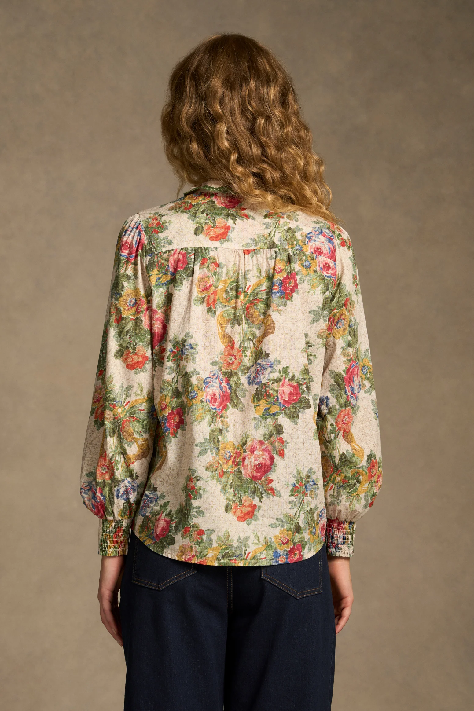 Ruffle Detail Shirt – Chateaux Print - Image 7