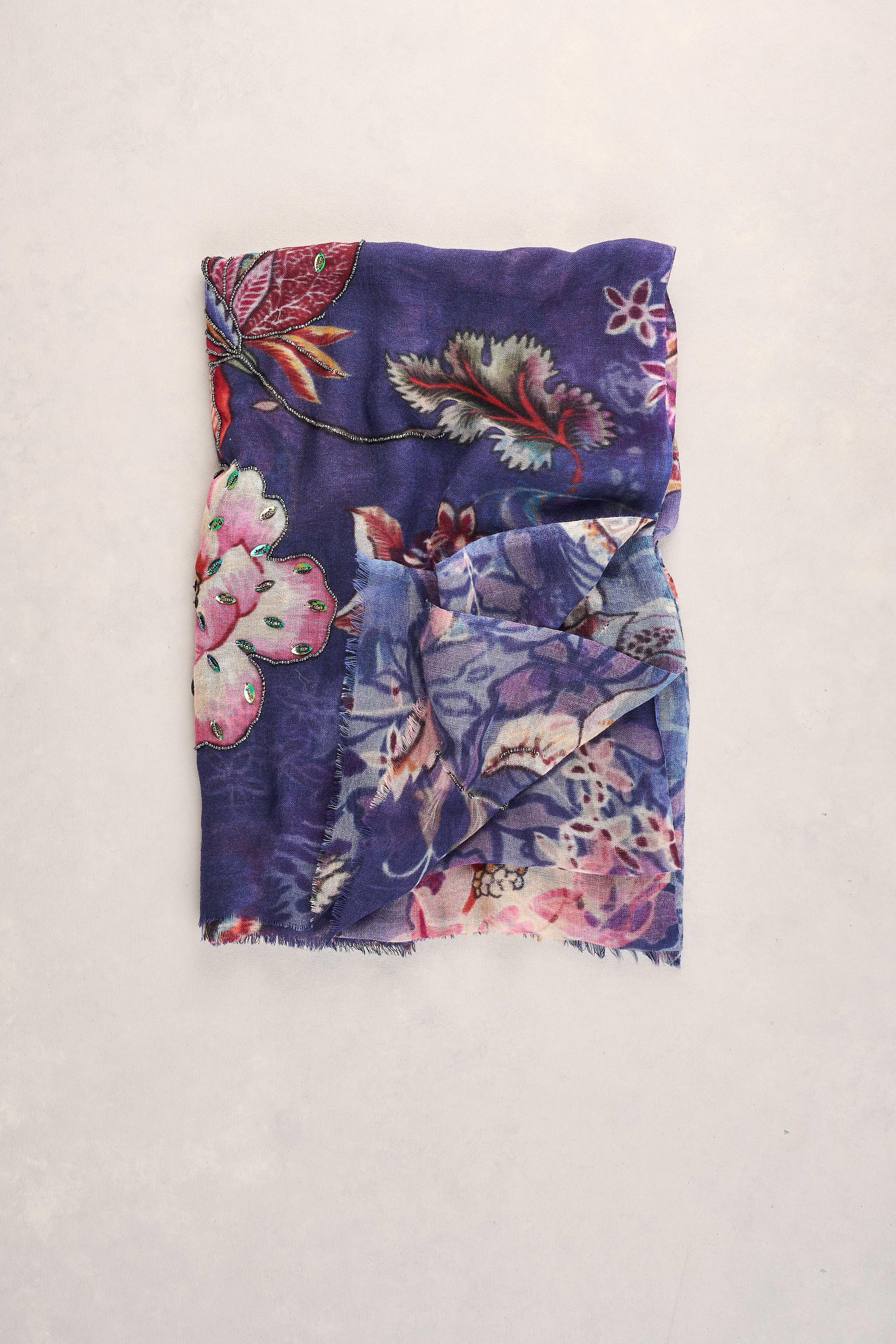 Beaded Blooms Scarf - Multicolour - Image 4