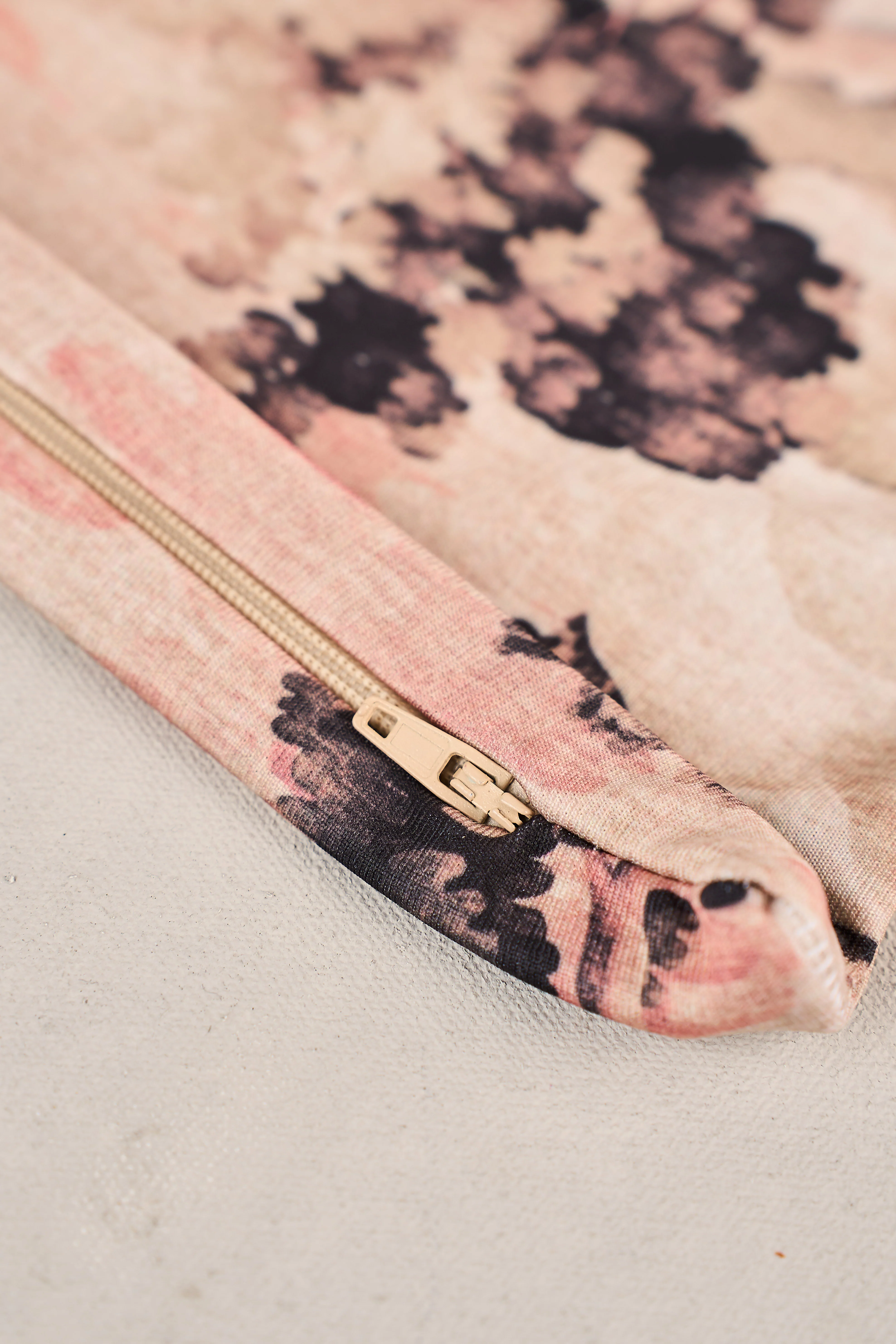 Brolga Print Laundry Bag - Image 3