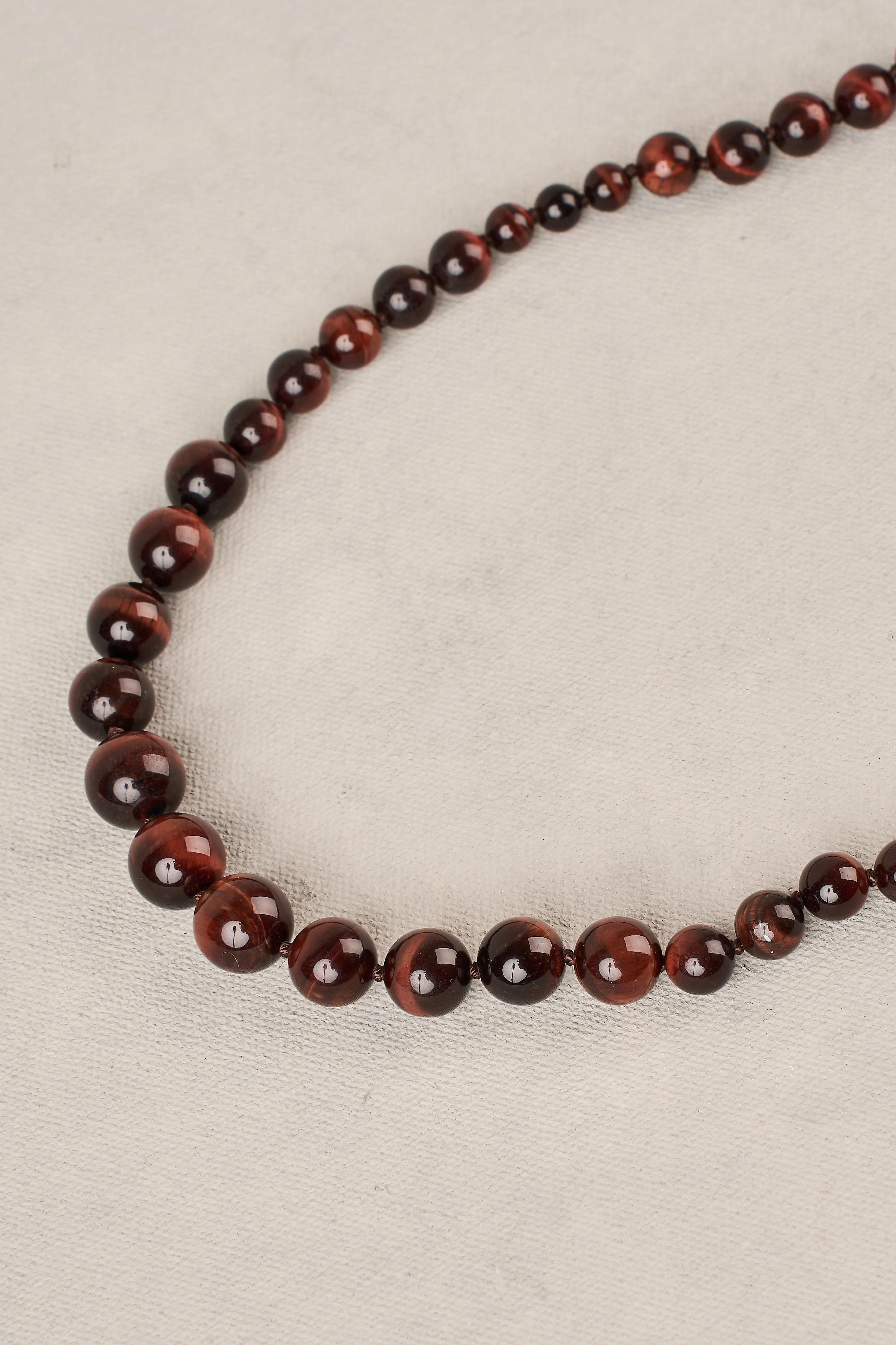 Cat’s Eye Beaded Necklace - Chocolate - Image 4