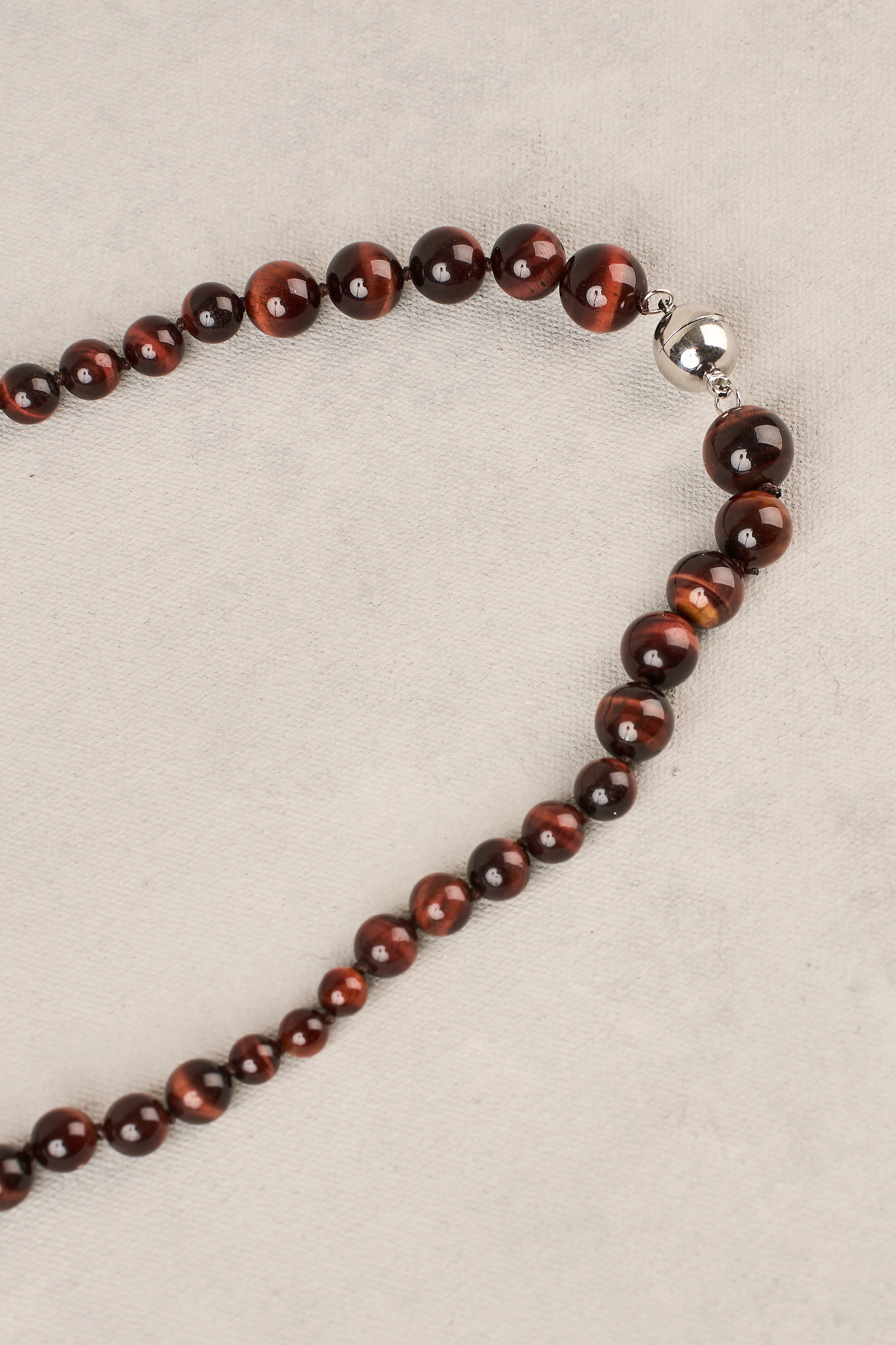 Cat’s Eye Beaded Necklace - Chocolate - Image 5