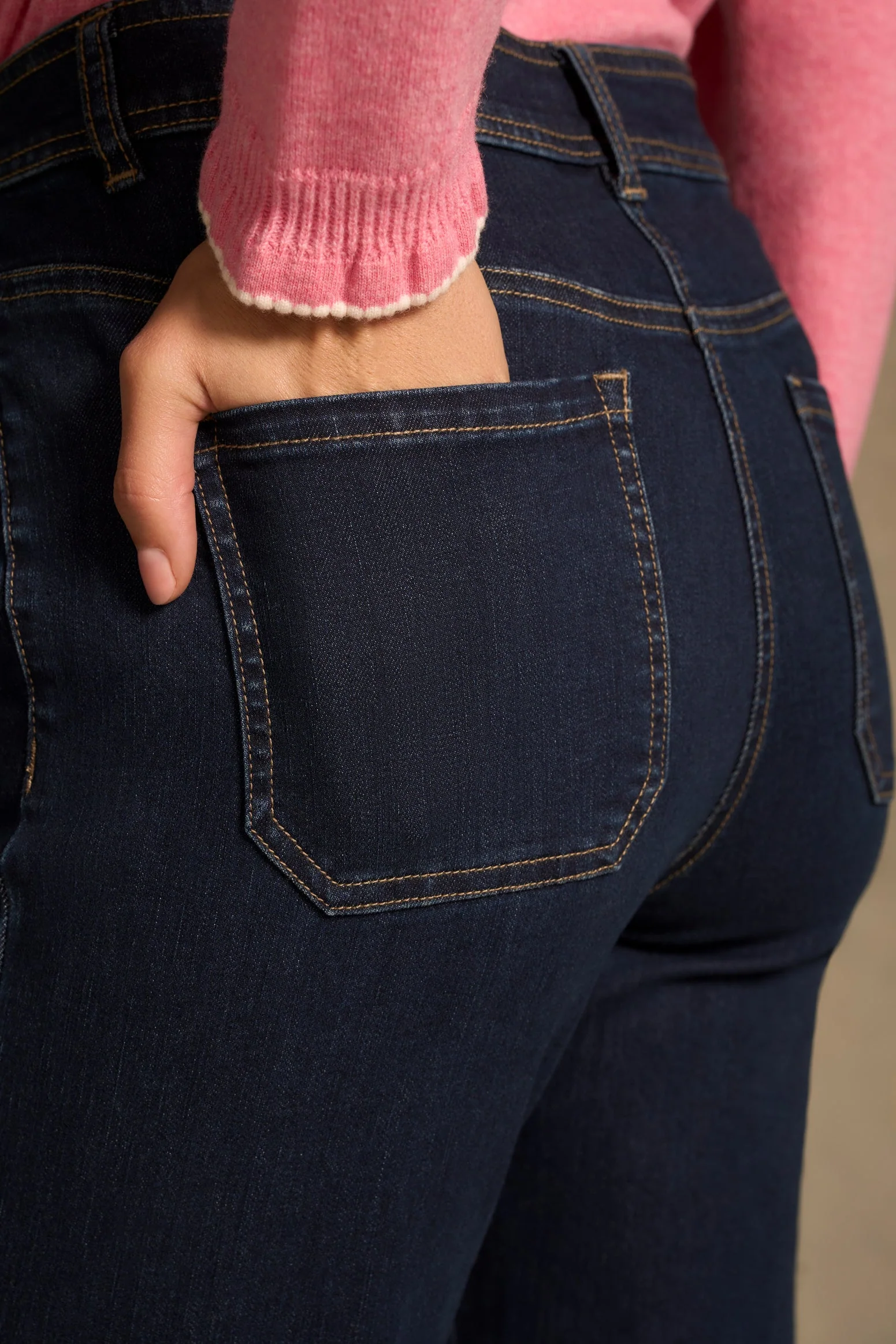 Classique 25 Turn Up Jeans - Denim Mid Wash - Image 5