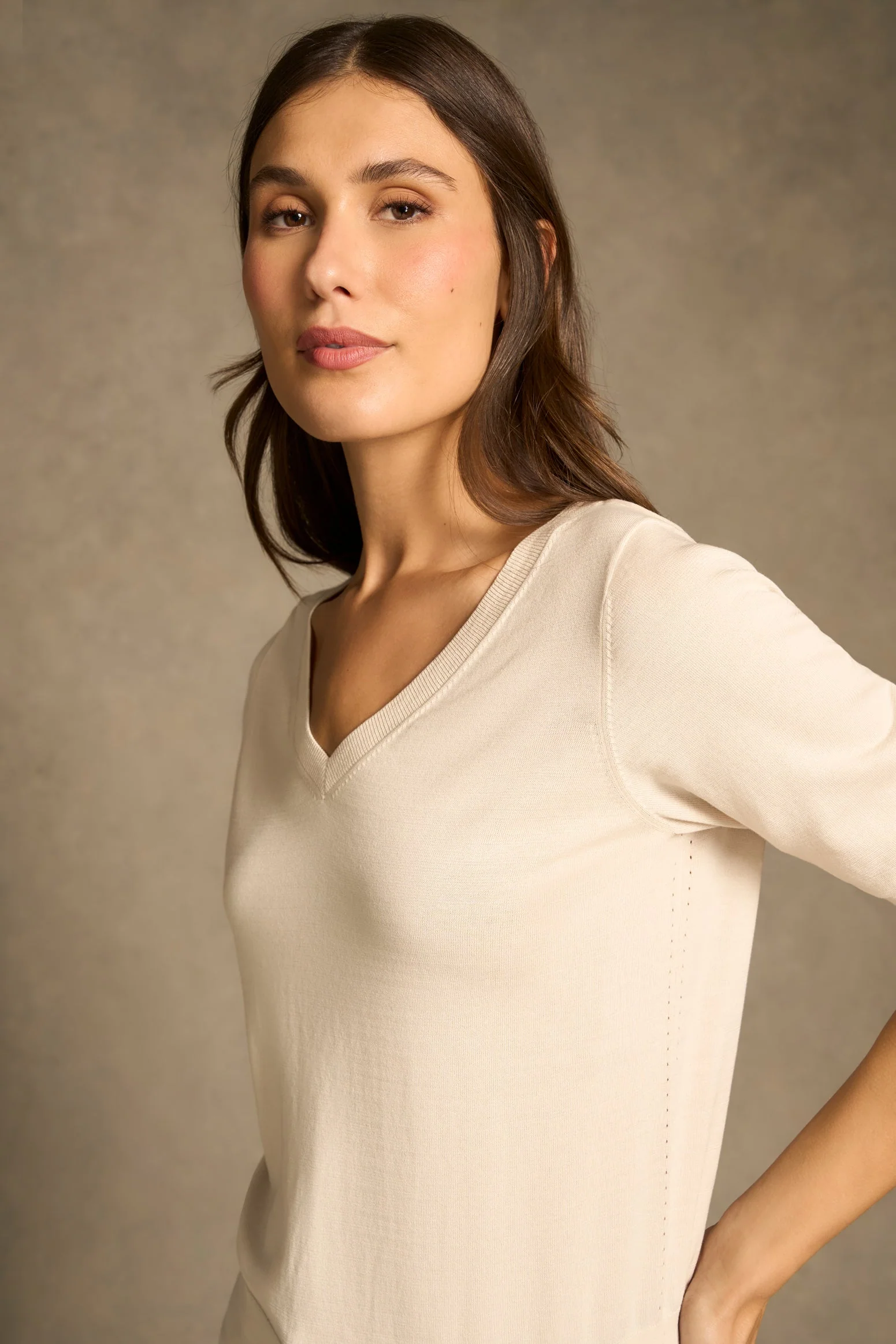 Cotton V-neck Knit - Vanilla - Image 3