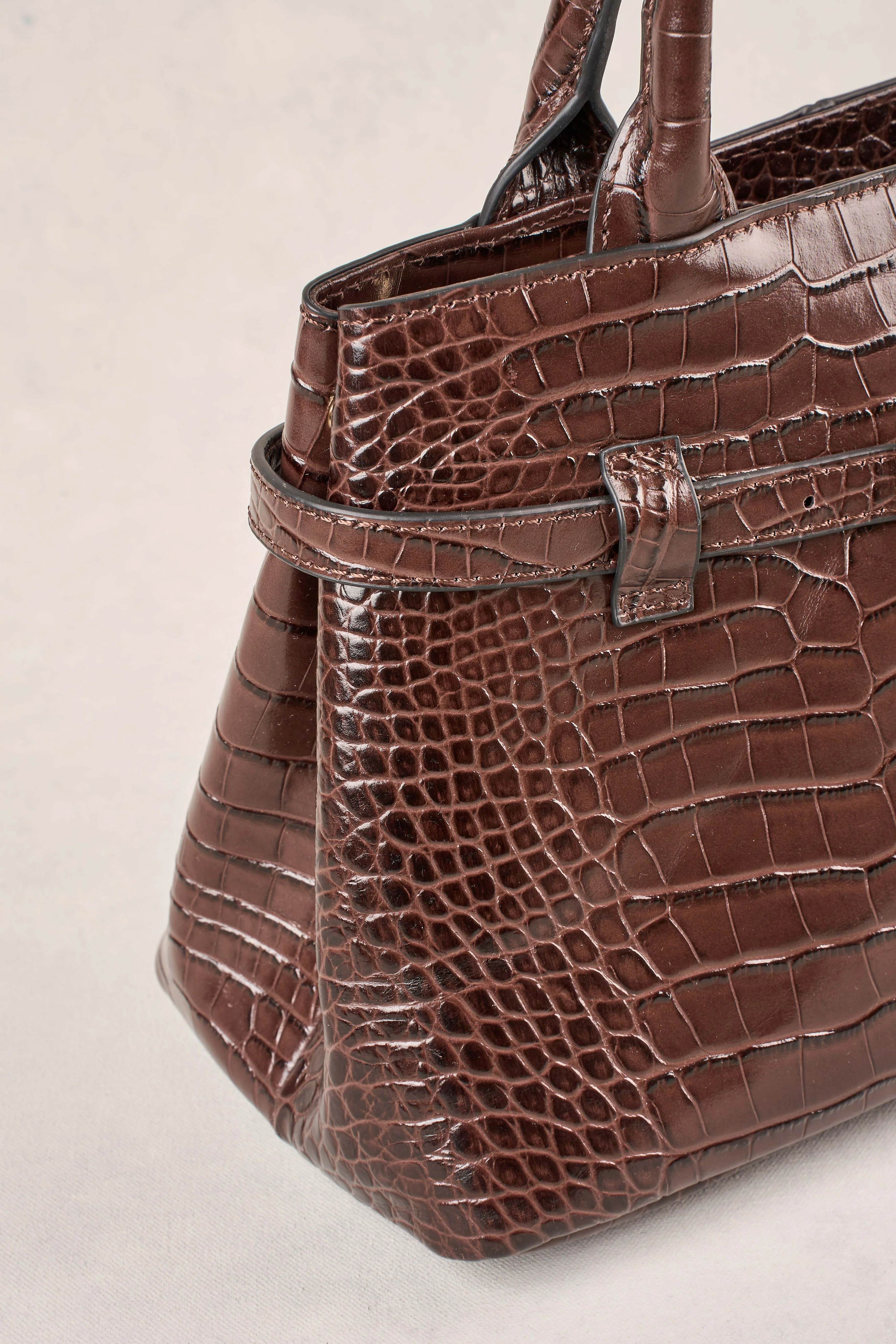 Croc Buckle Detail Bag - Chocolate - Image 5