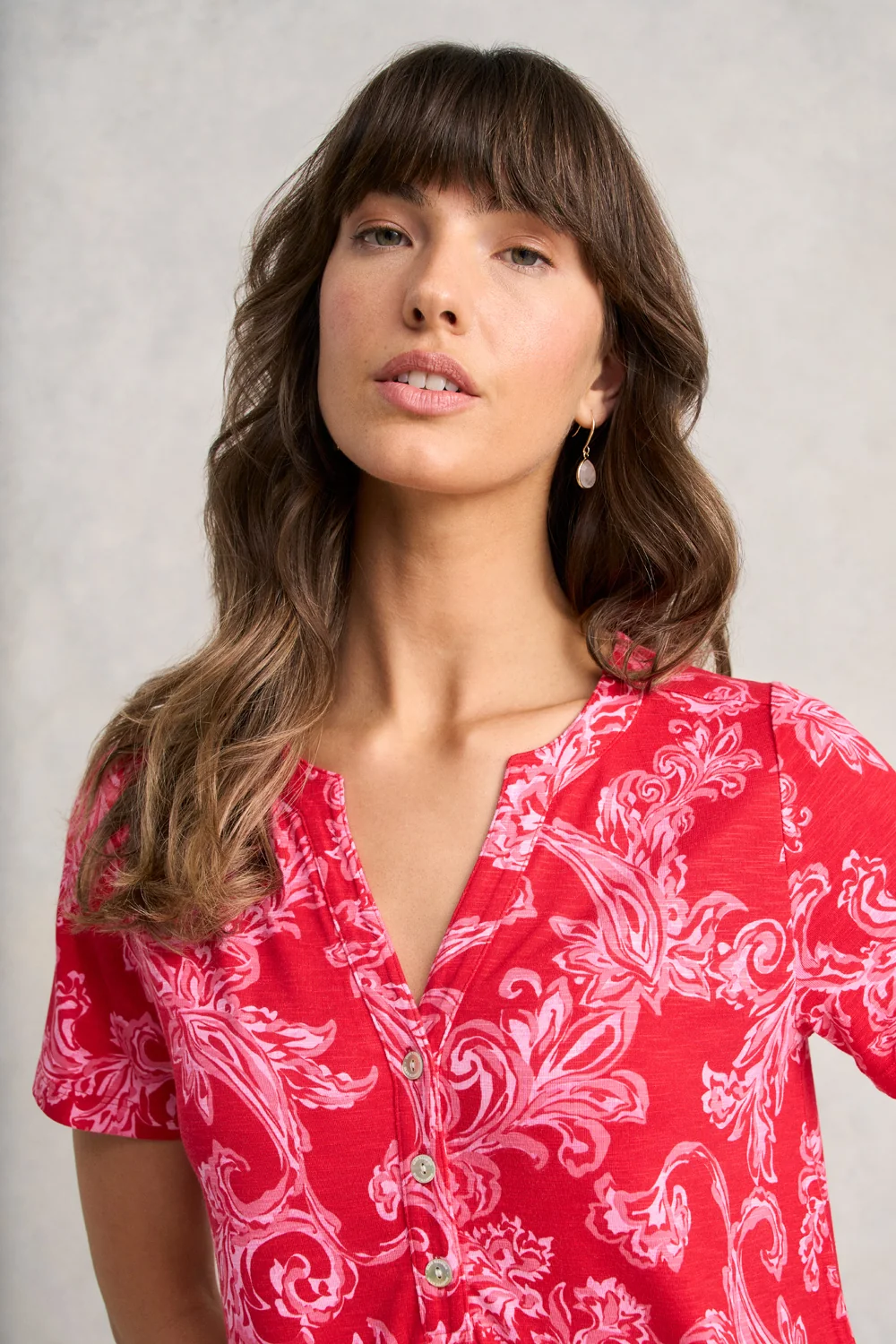 Notched Neck T-Shirt - Sunset Paisley Print - Image 3