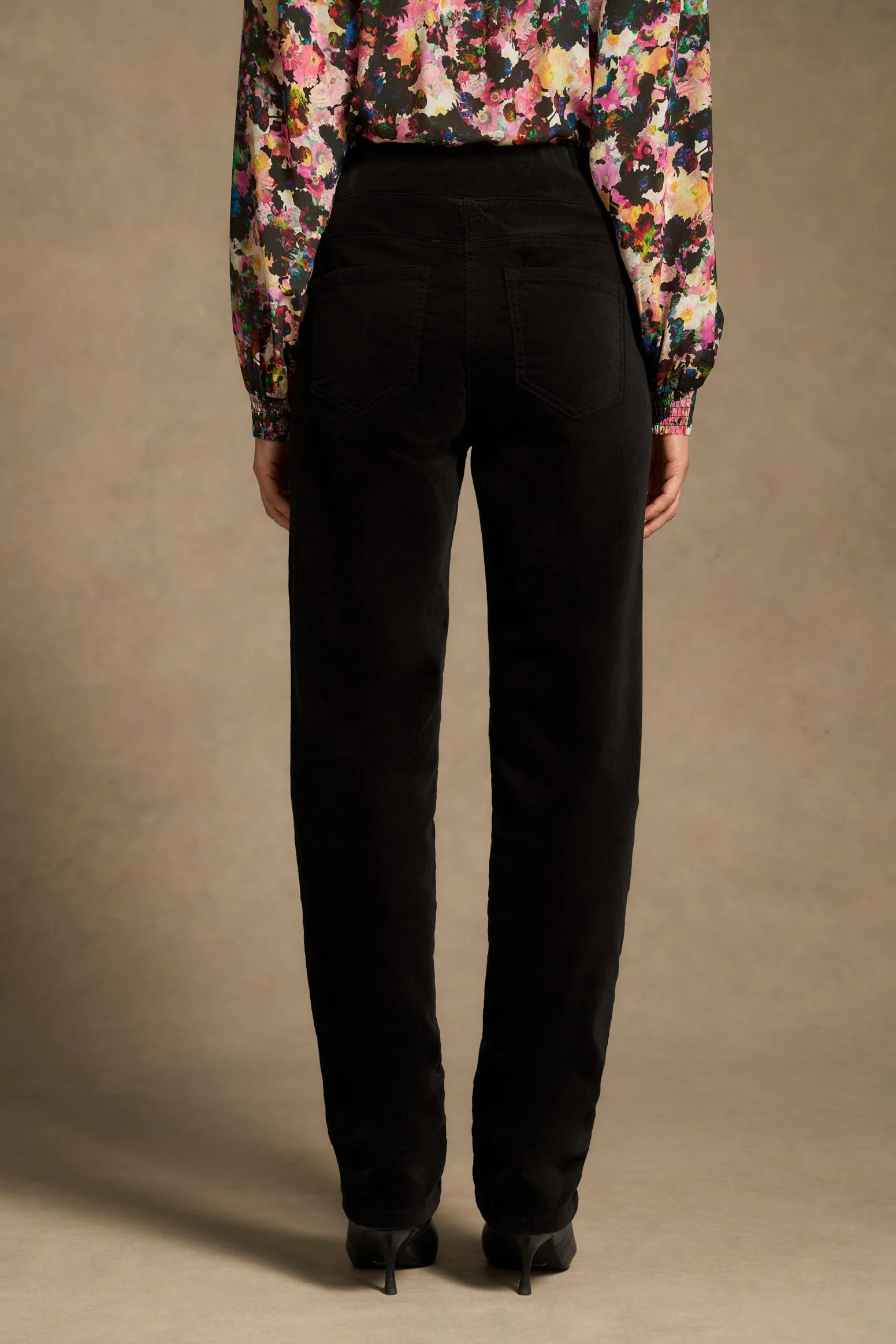 Bengajean® Velvet Full Length Relaxed - Black - Image 4