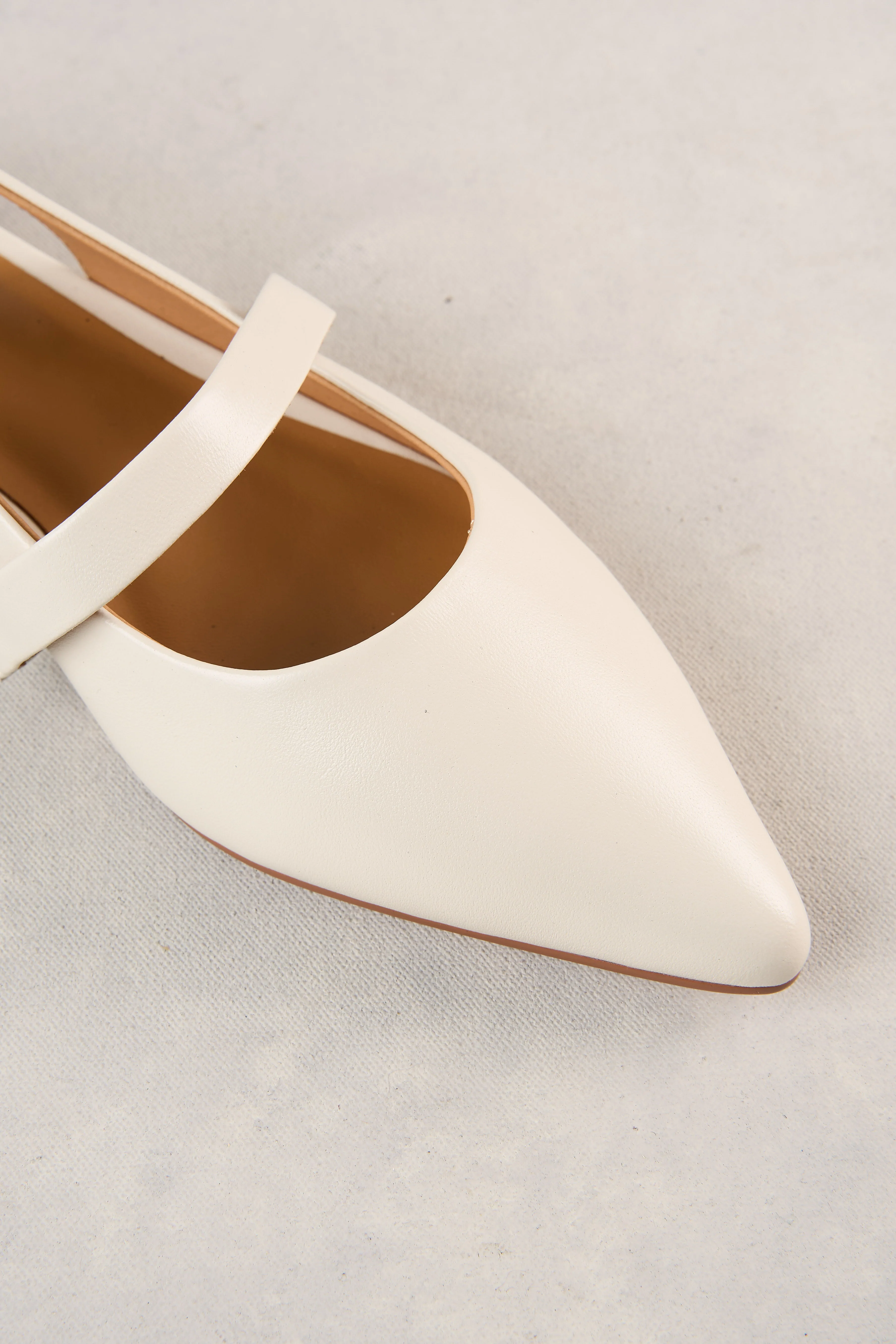 Elisa Pointed Flat - Ecru - Image 4