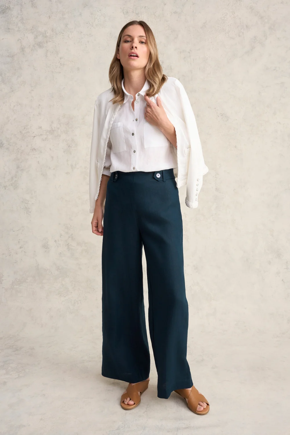 Essential Linen Shirt - White - Image 4