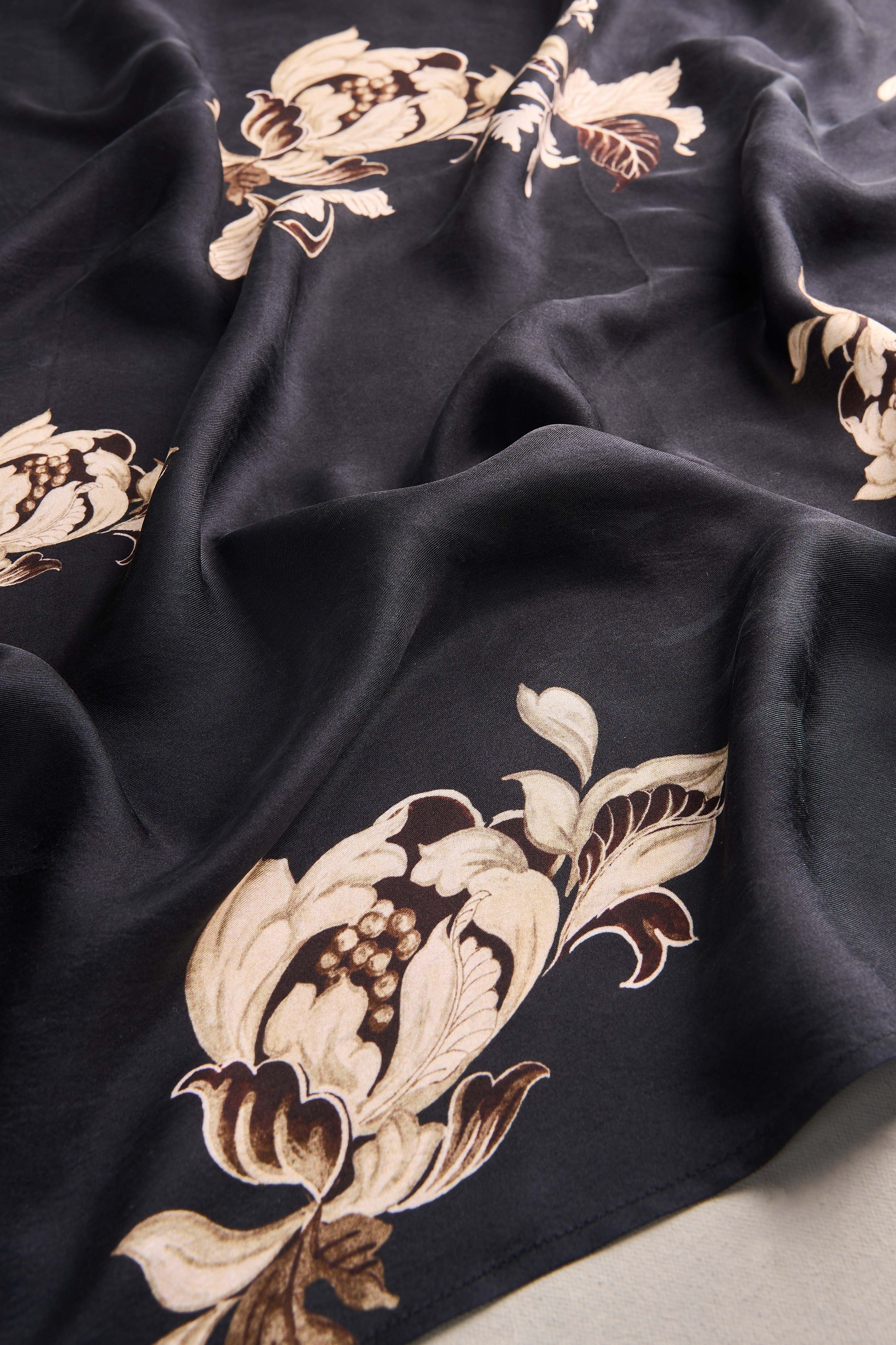 Foliage Square Scarf - Black - Image 5