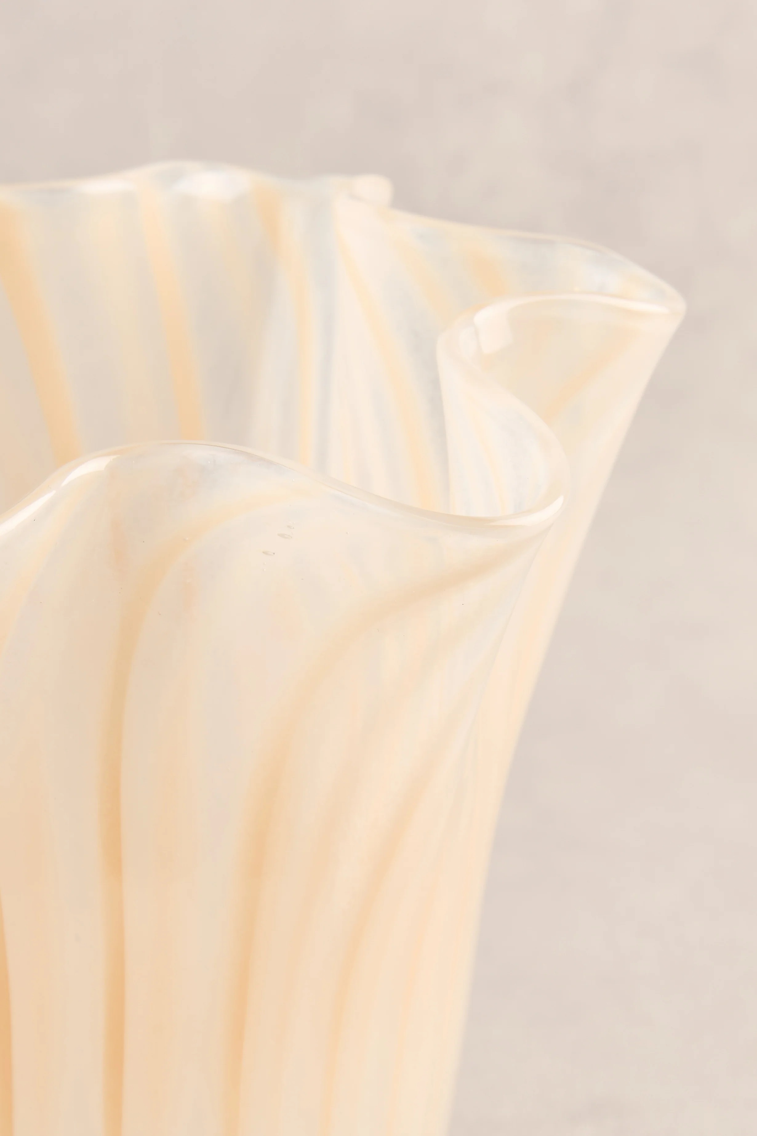 Francine Vase Small - Image 3