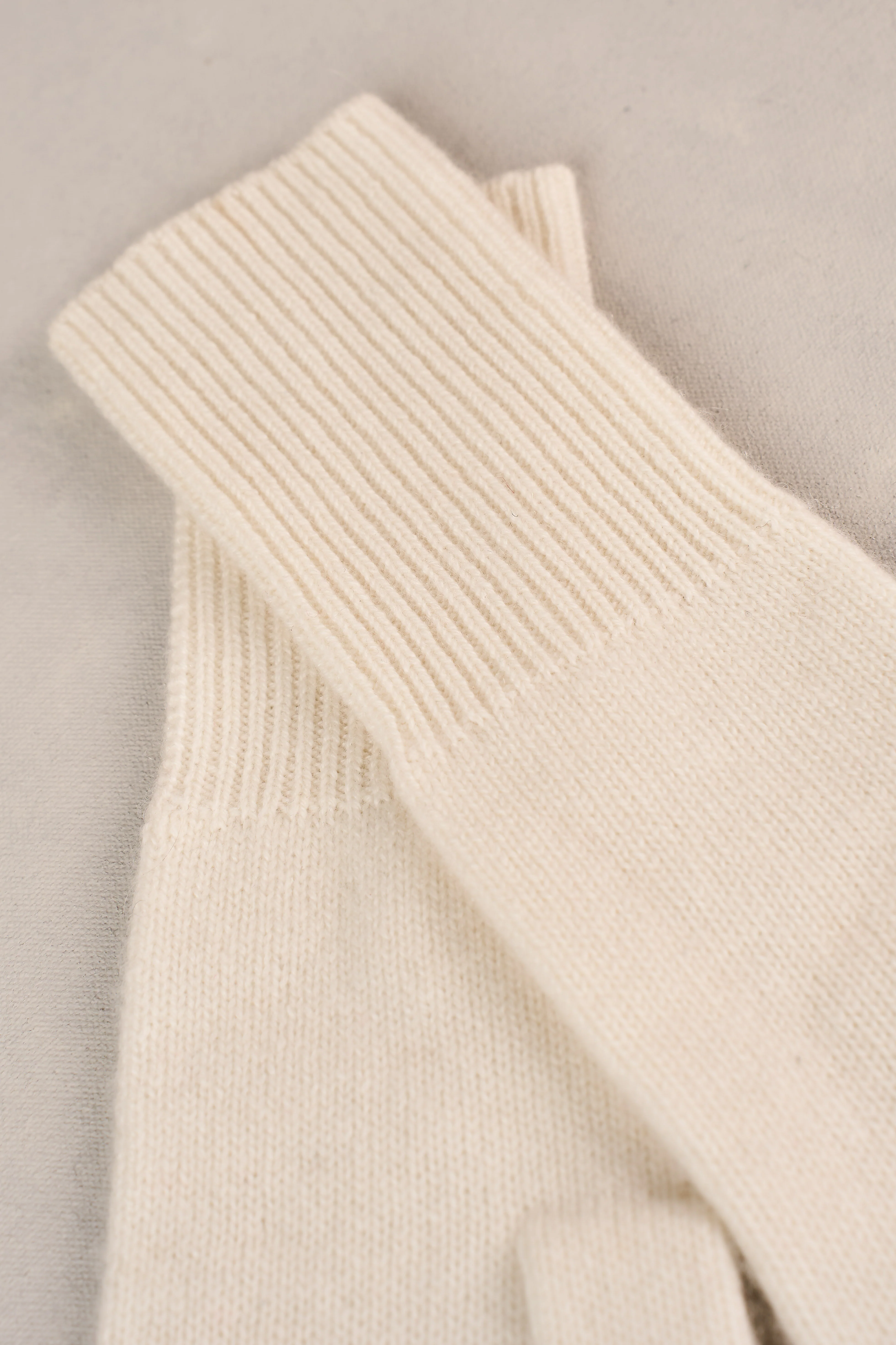 Knitted Gloves - Cream - Image 5