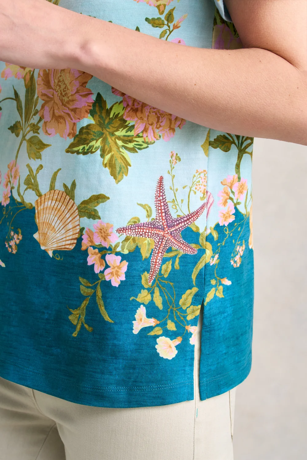 Printed Cotton T-Shirt - Shell Print - Image 3