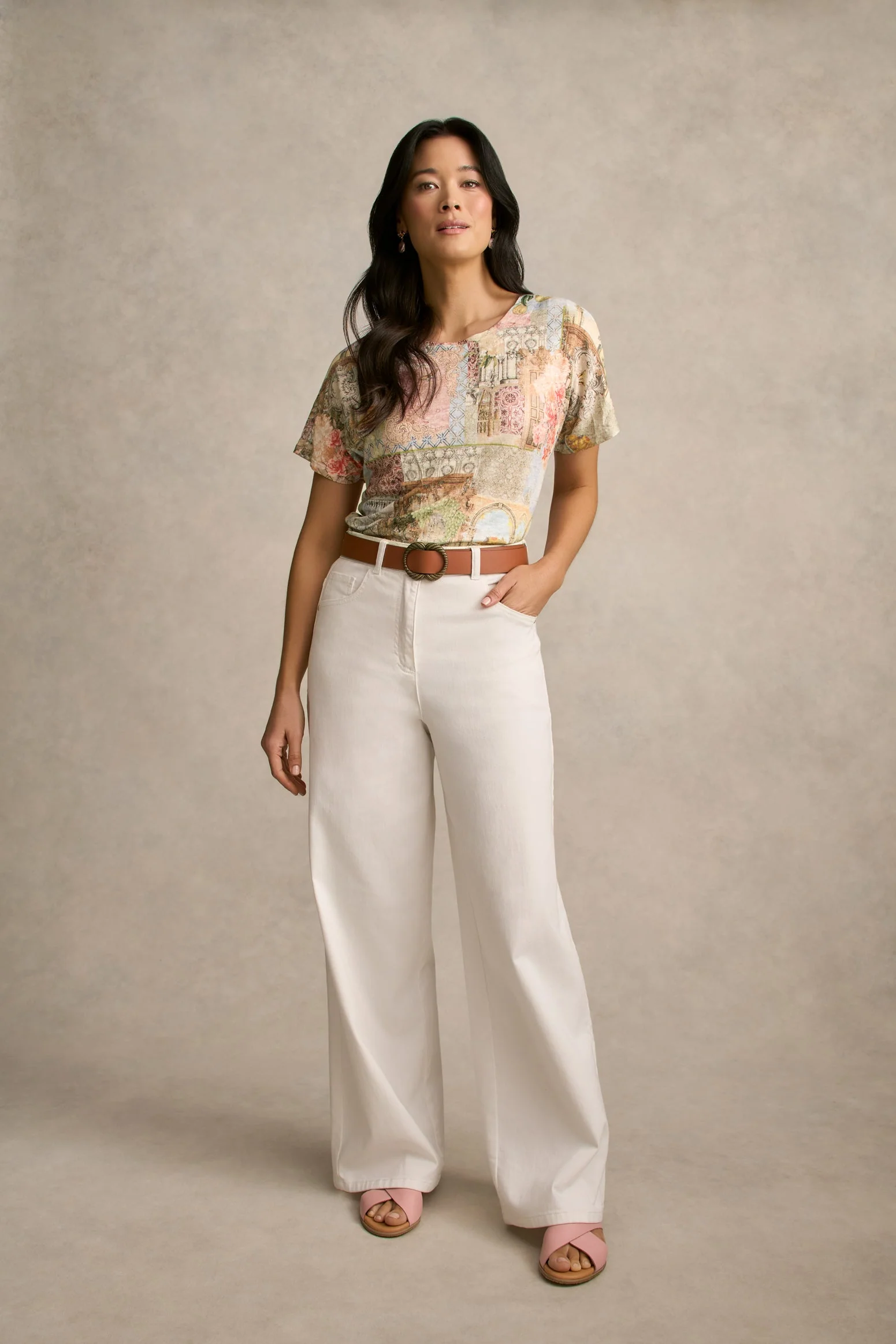 Printed Linen Tee - Villa Fleurie Print - Image 5