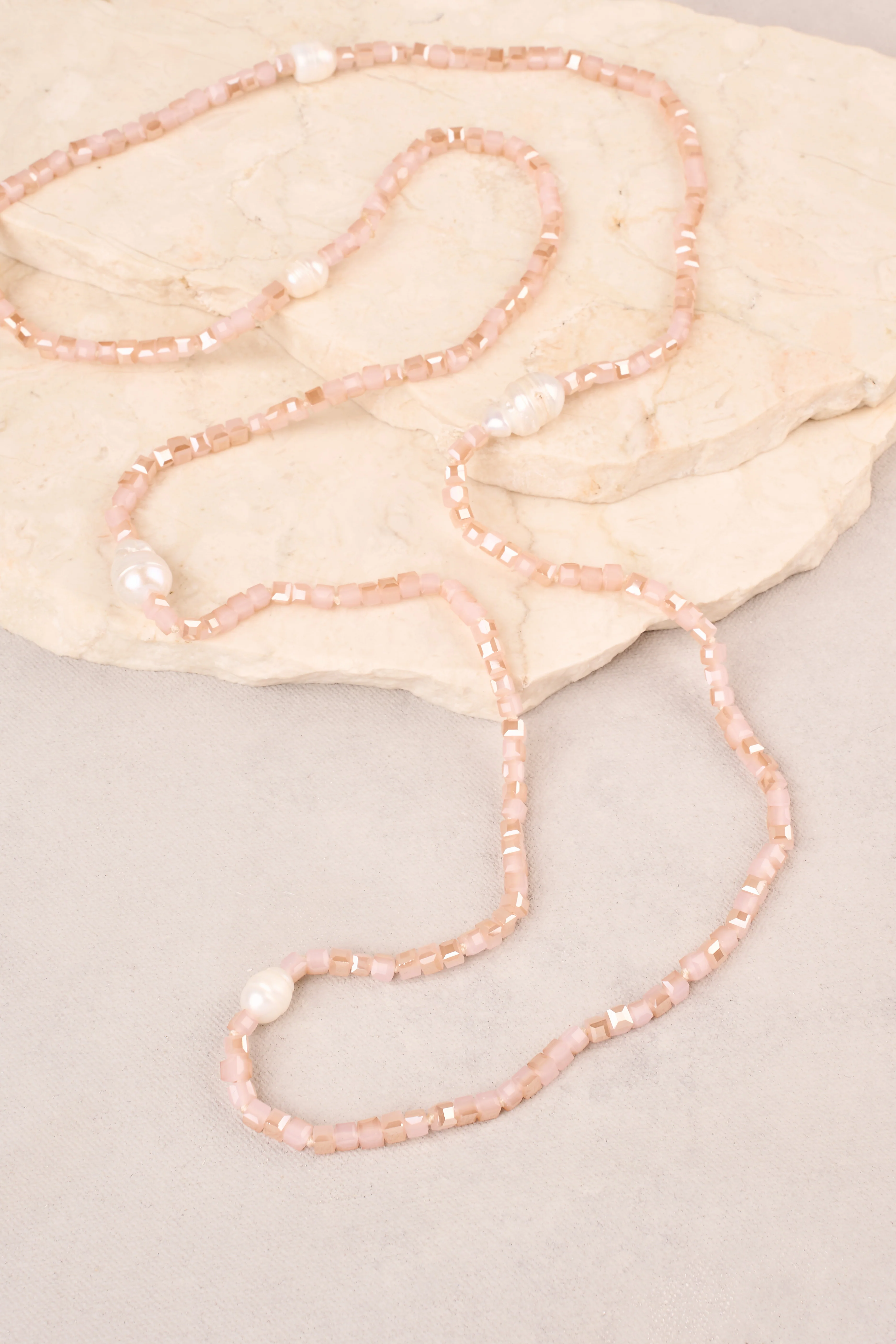 Long Square Beads Pearl Necklace - Dusty Pink
