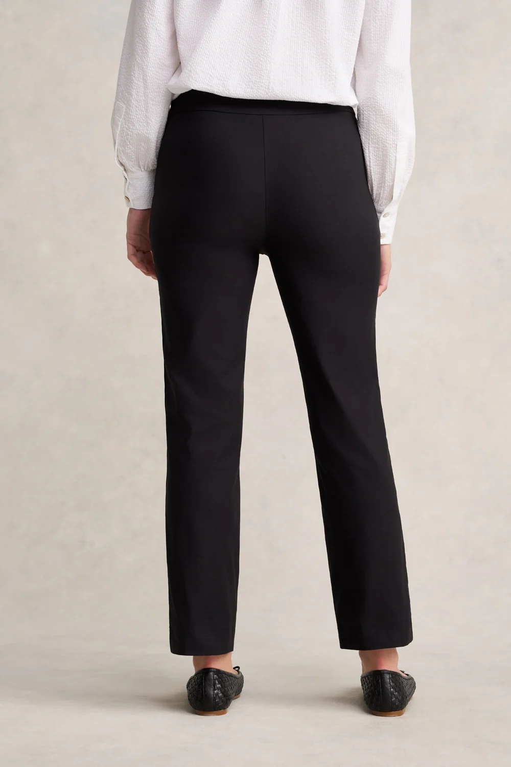 Seam Detail Tapered Pant – Black - Image 4