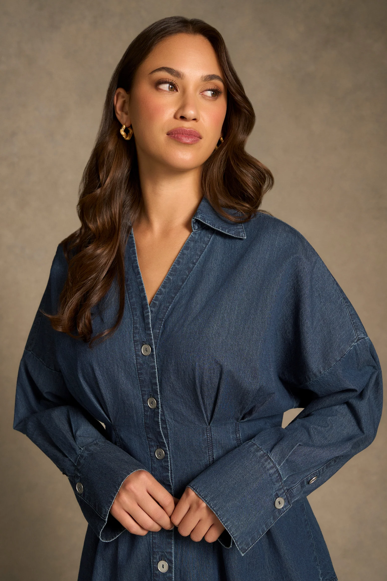 Chambray Belted Shirt - Dark Wash Denim - Image 7
