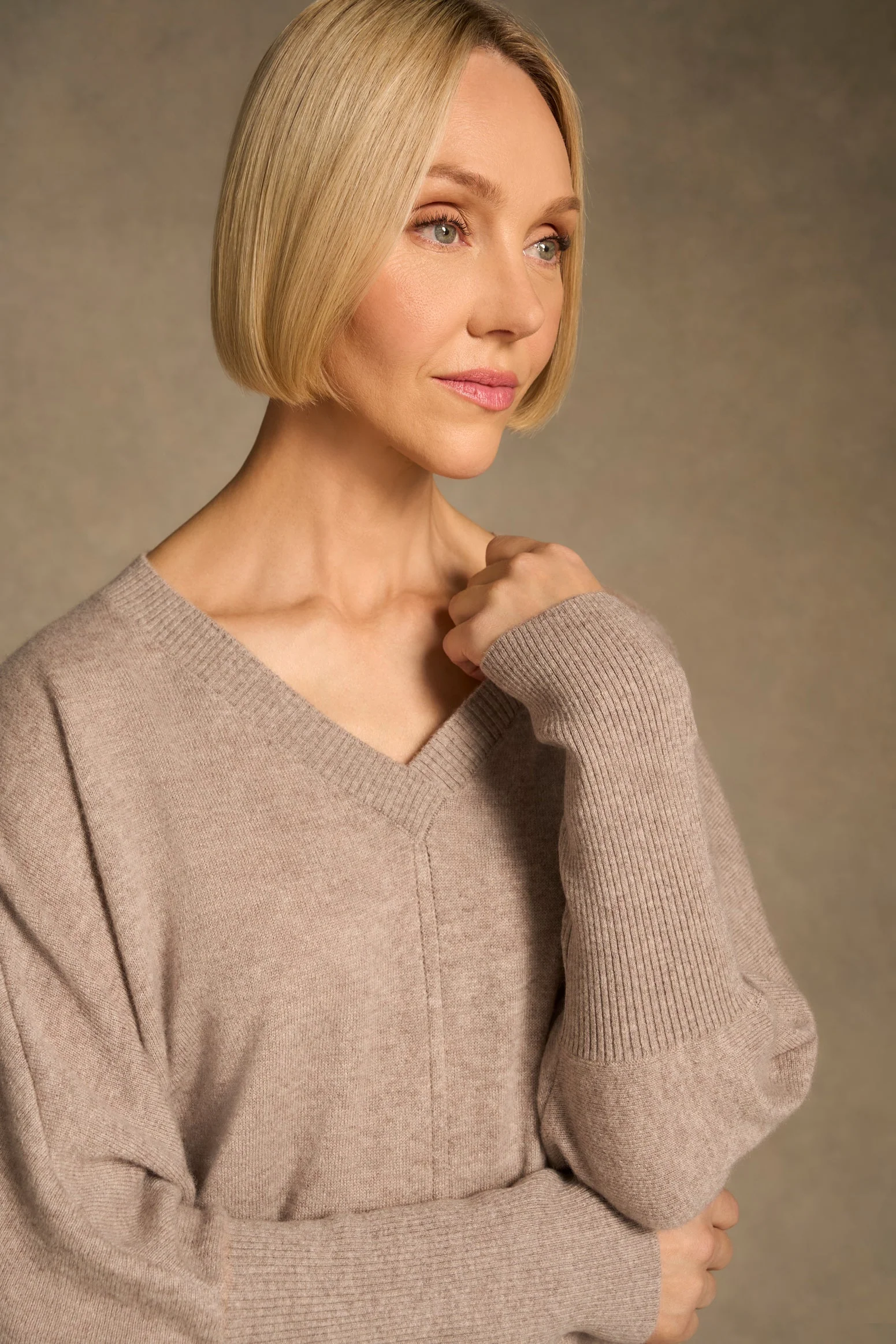 Cashmere Cocoon Knit - Oatmeal - Image 4