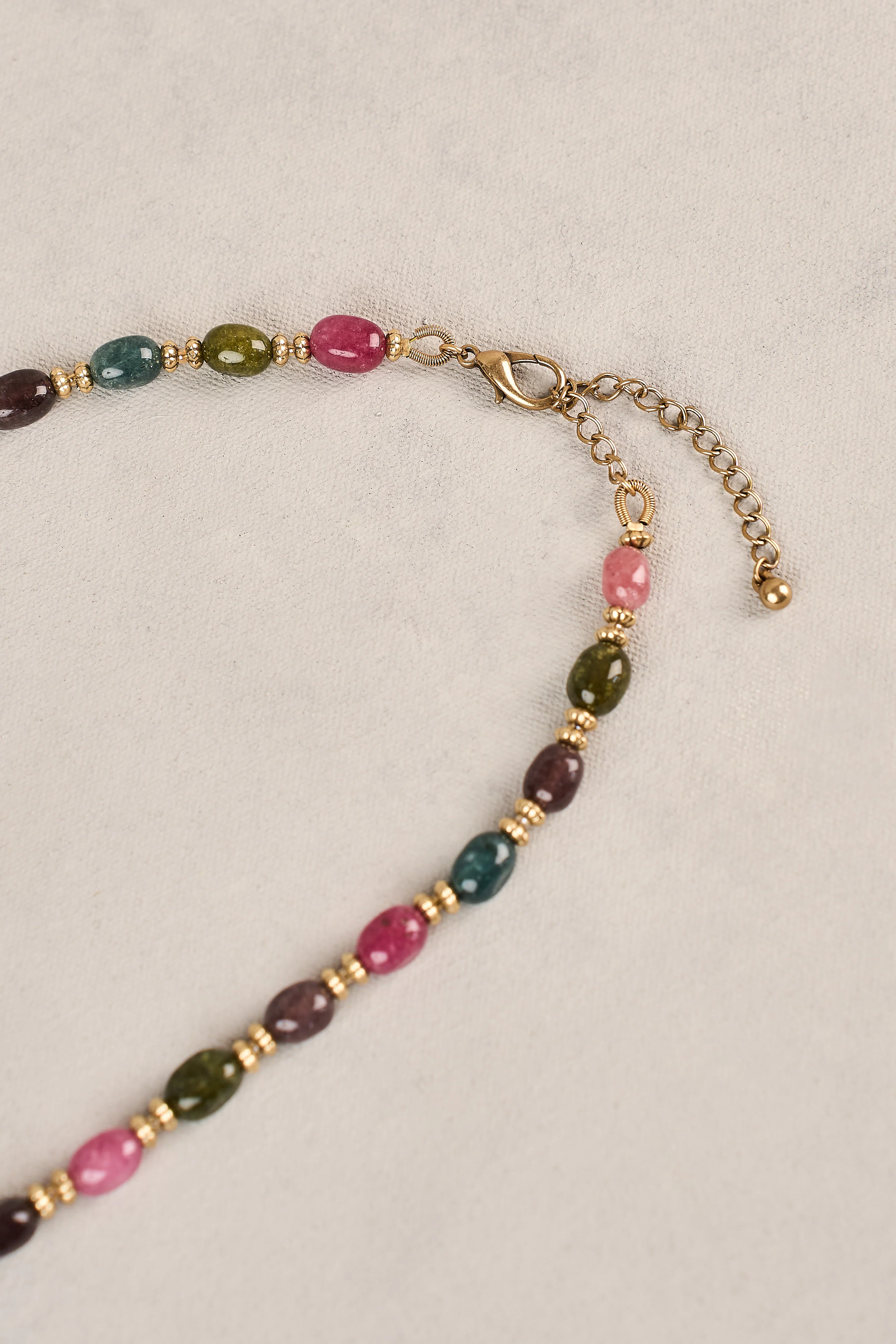 Multicolour Short Necklace - Image 4
