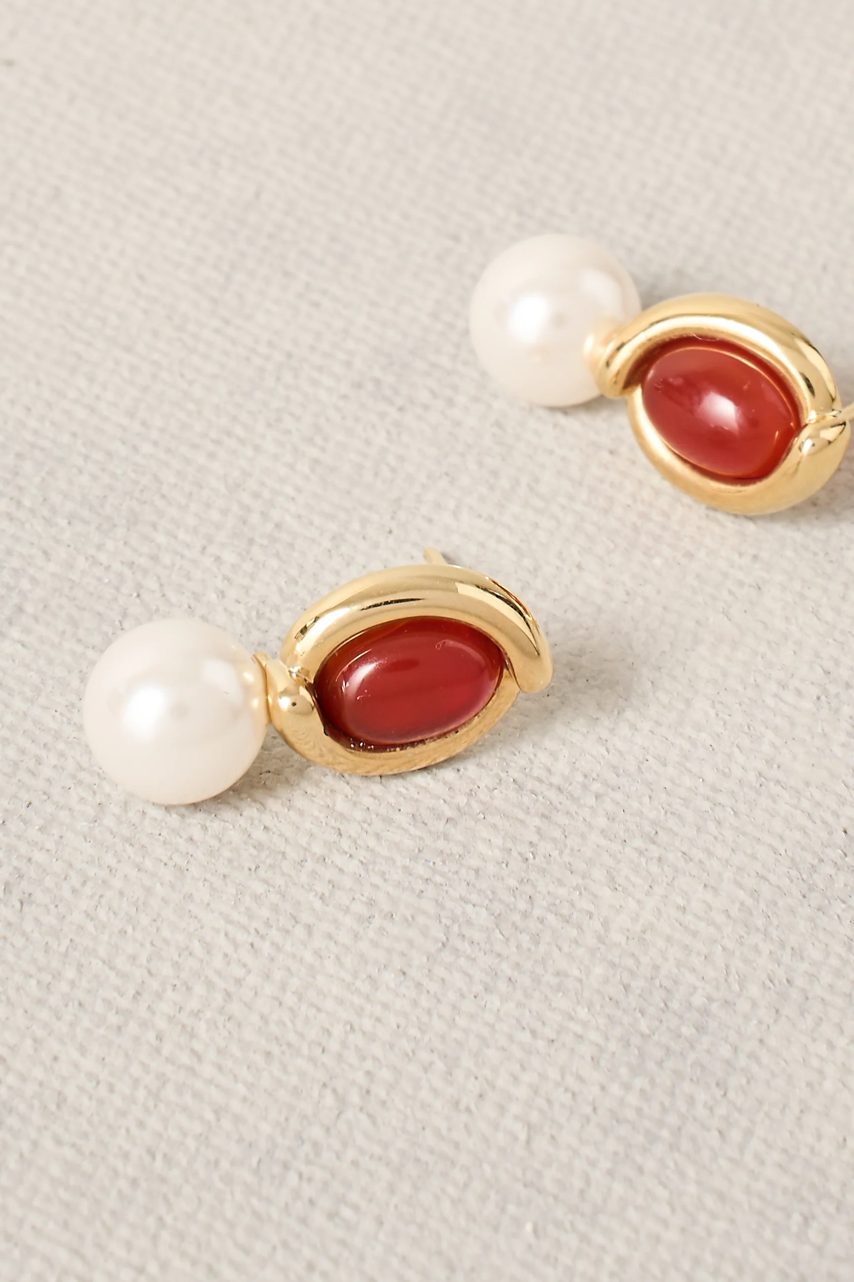 Oval Pearl Studs - Red - Image 4