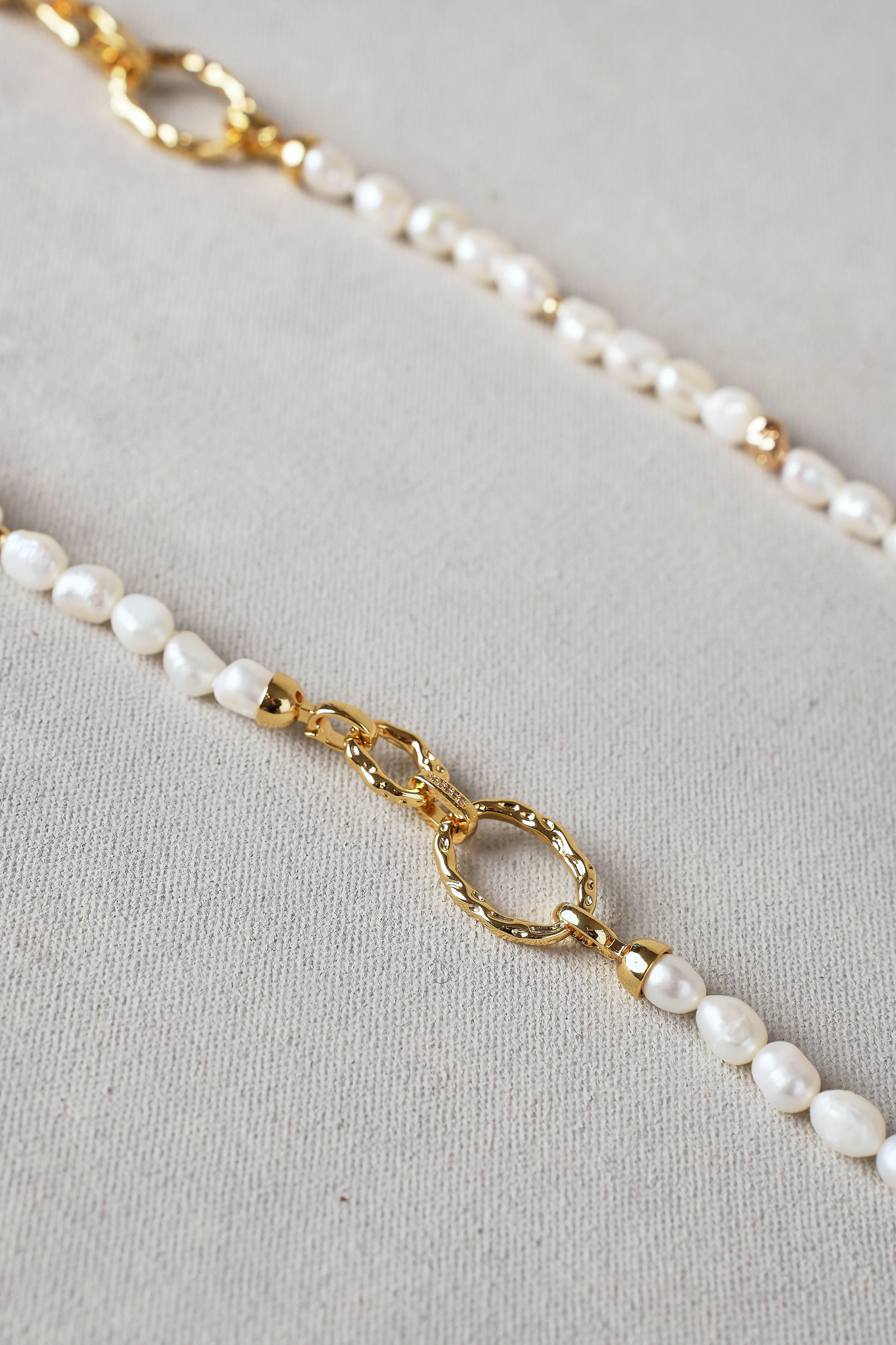 Pearl Link Long Necklace – Cream - Image 5