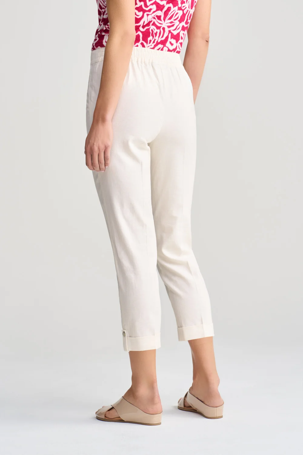 7/8 Tapered Pant with Cuff - Cream - Image 4