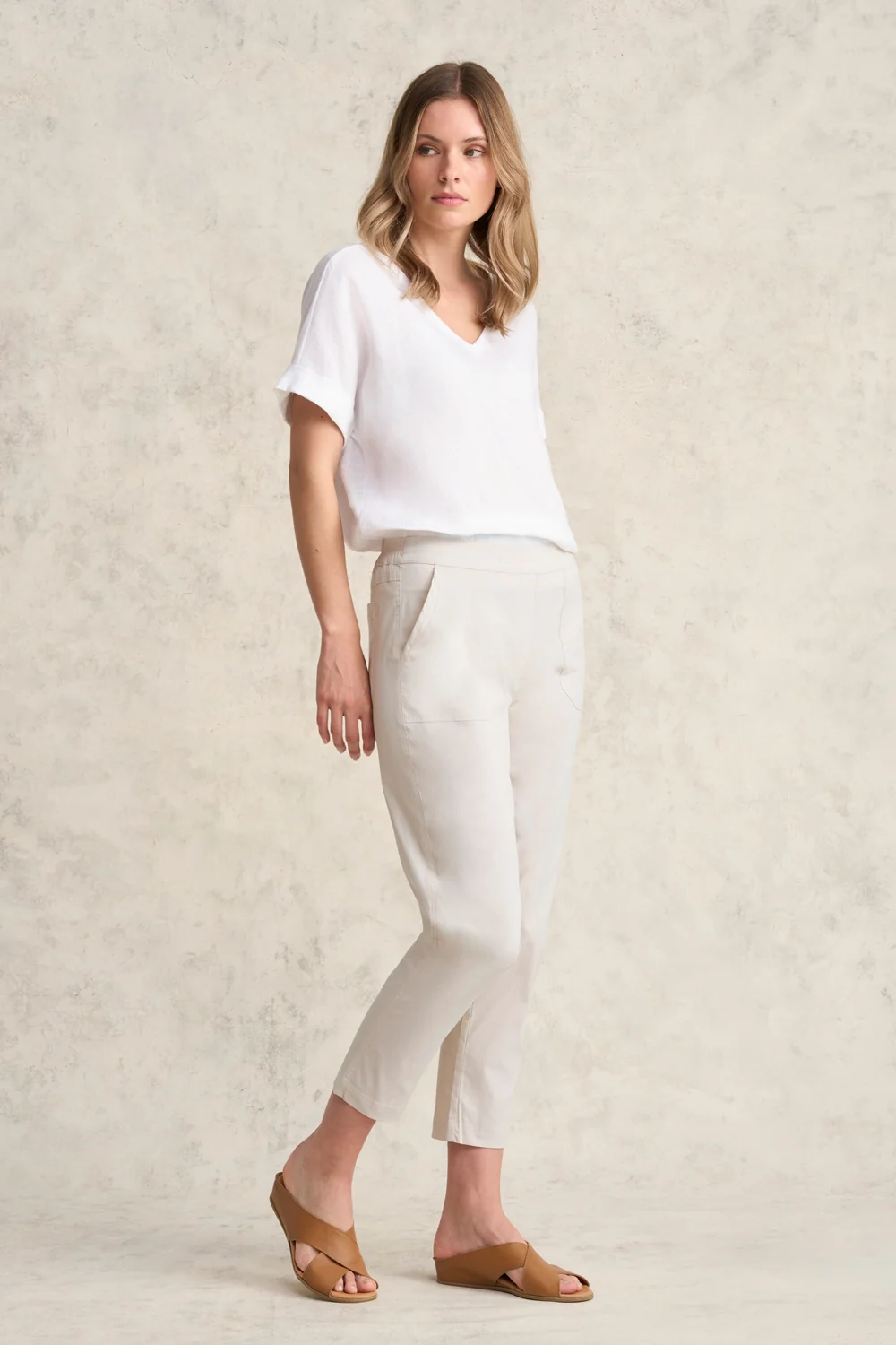 Lightweight Cotton Pant - Pebble - Image 4