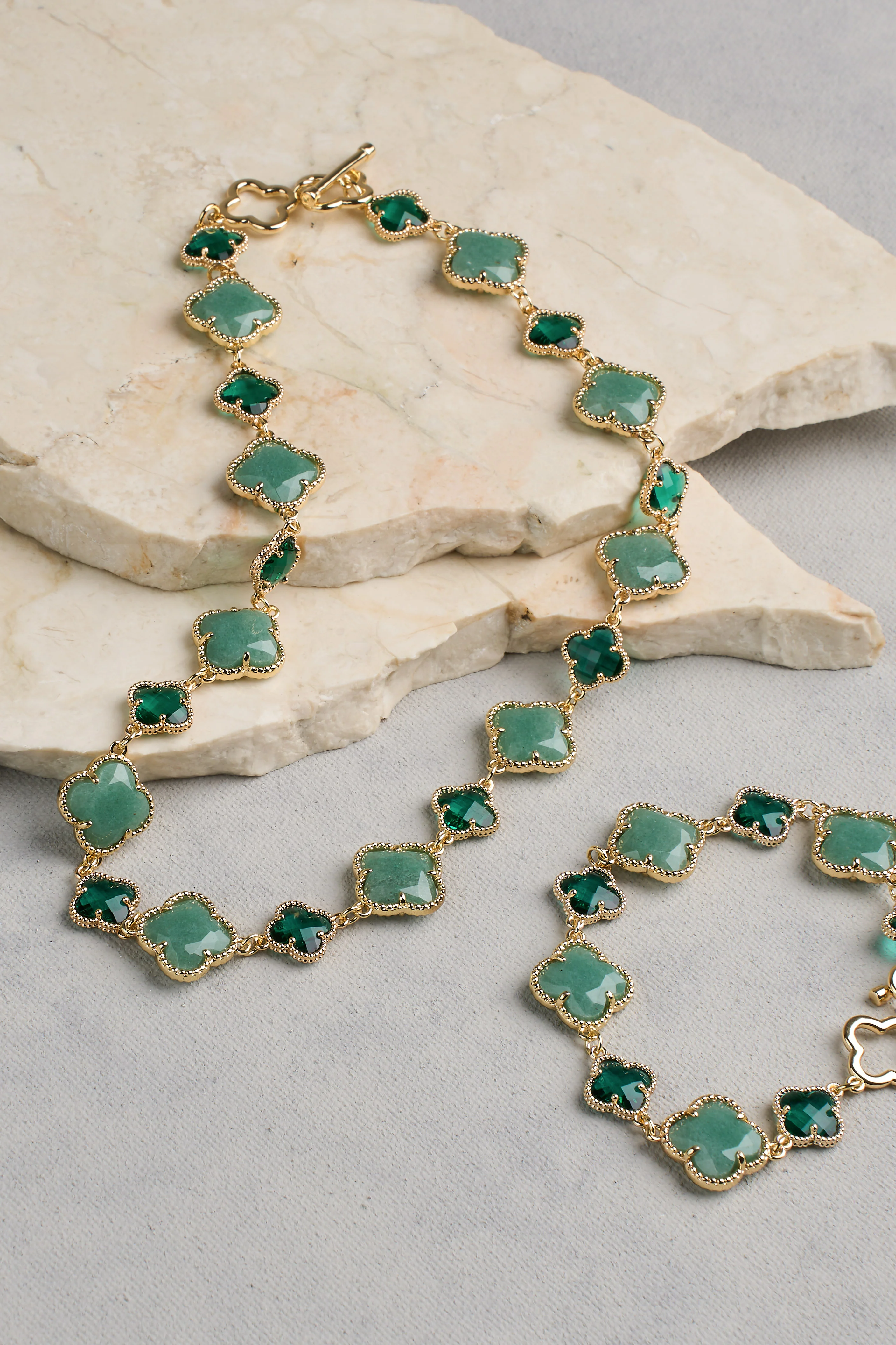Short Clover Necklace - Green - Image 5