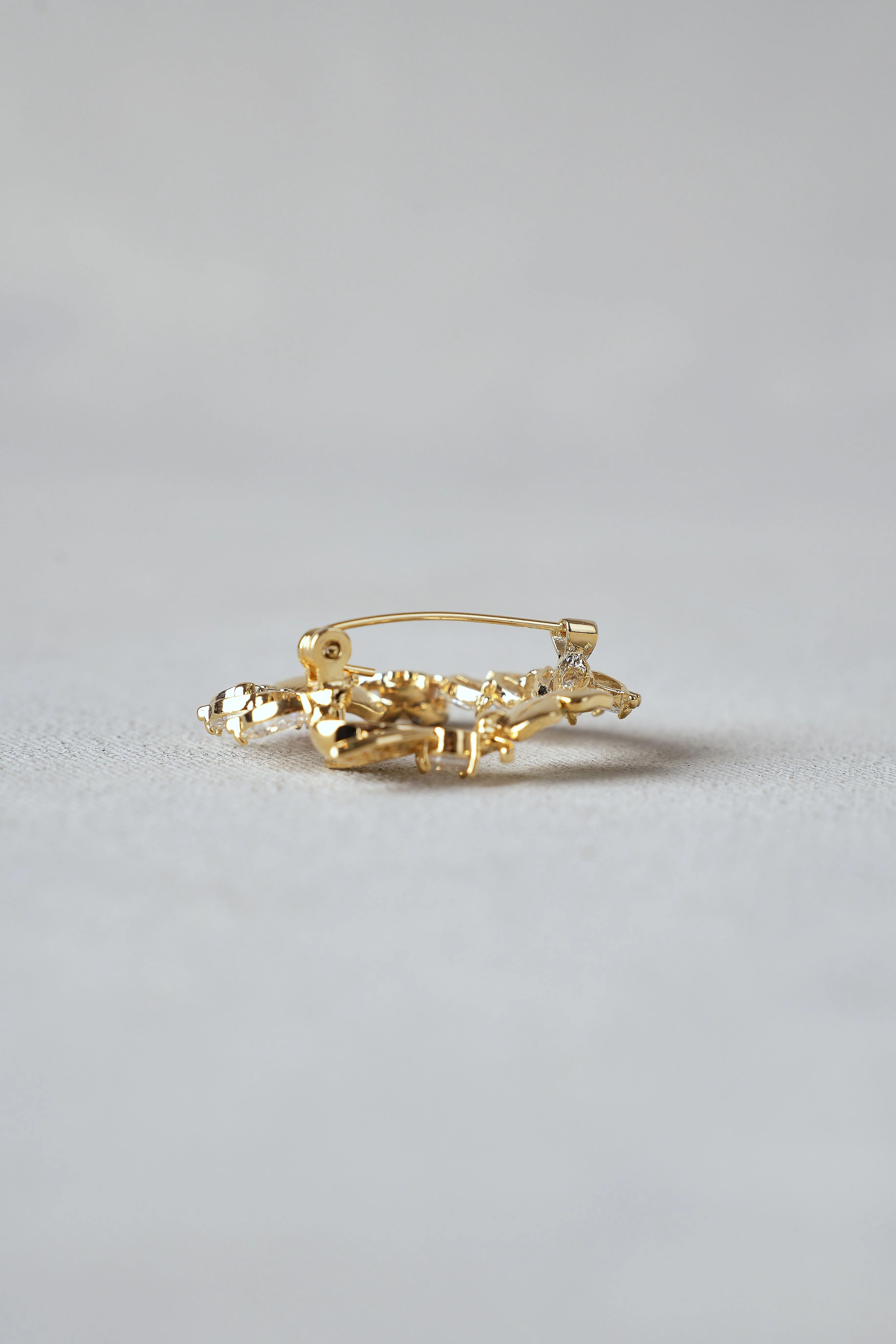 Spring Floral Brooch – Gold - Image 3