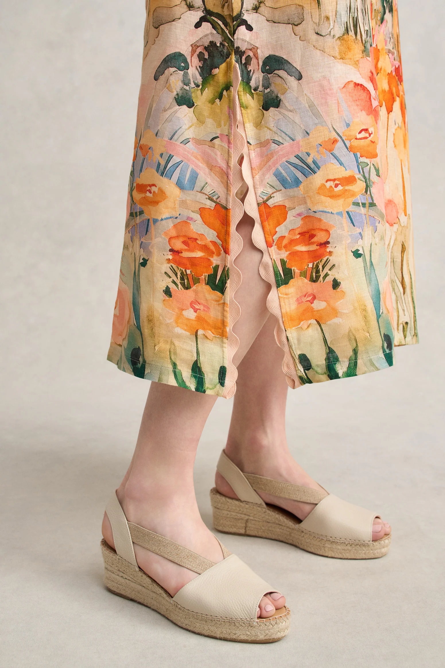 Scallop Scenic Dress - Coastal Scenic Print - Image 5