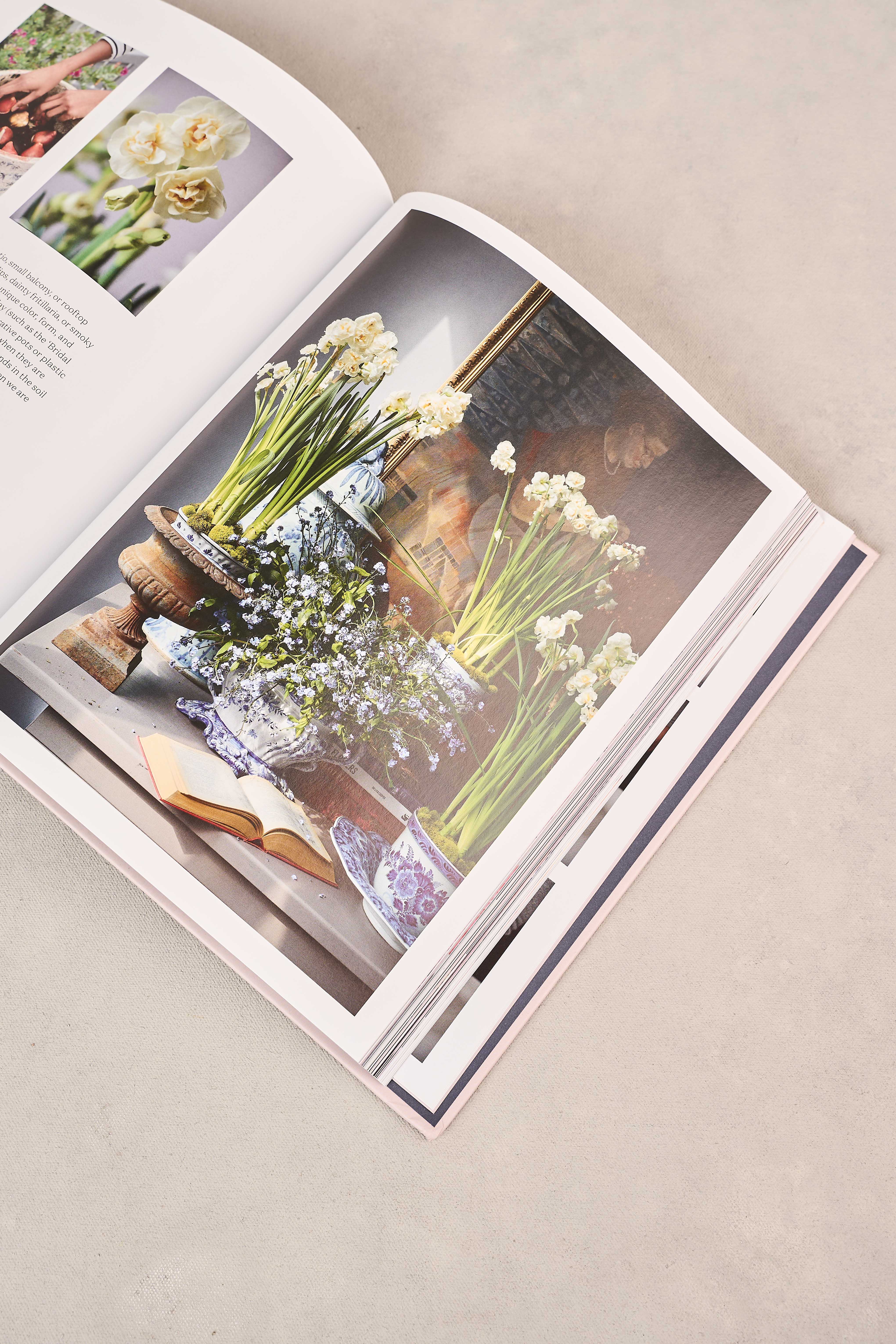 A Sweet Floral Life Book - Image 6